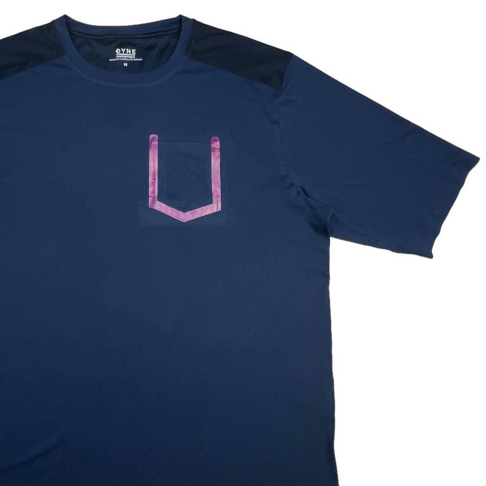 Dyne Men Navy Blue T-Shirt US M Crew Pink