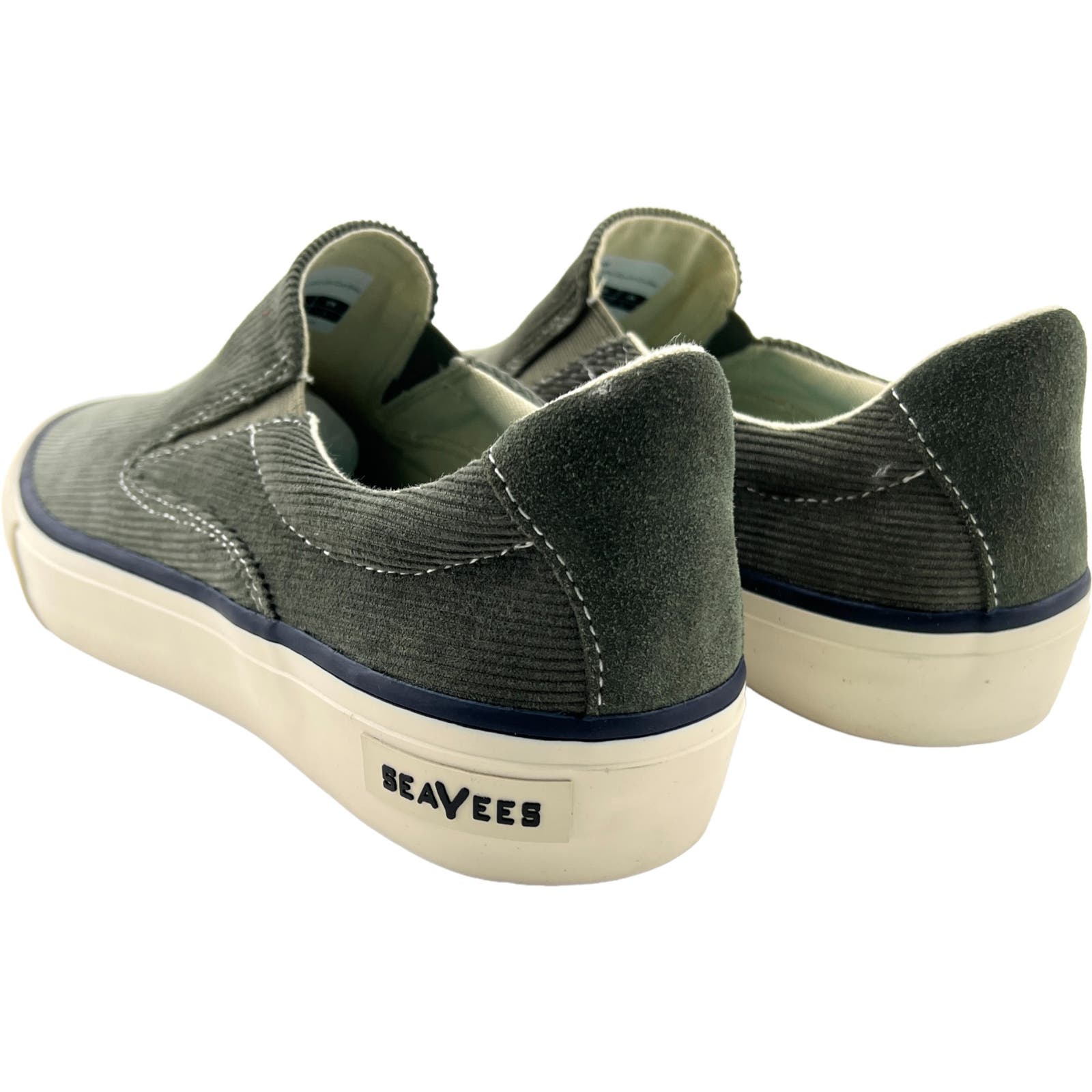 SeaVees Men 8 US Grey Hawthorne Slip On Cordies Velvet Shoes