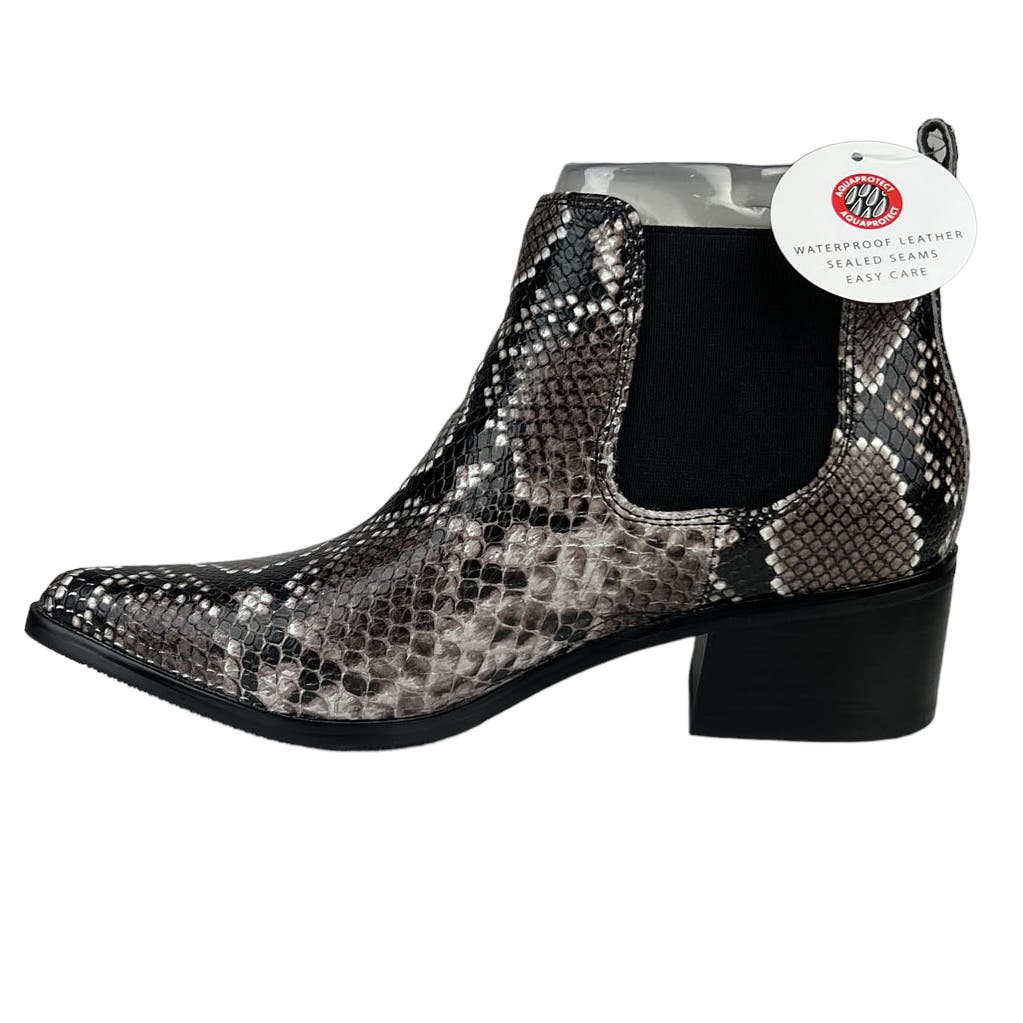 Blondo Women 6 US Emelia Brown Snake Leather Waterproof Ankle Boots