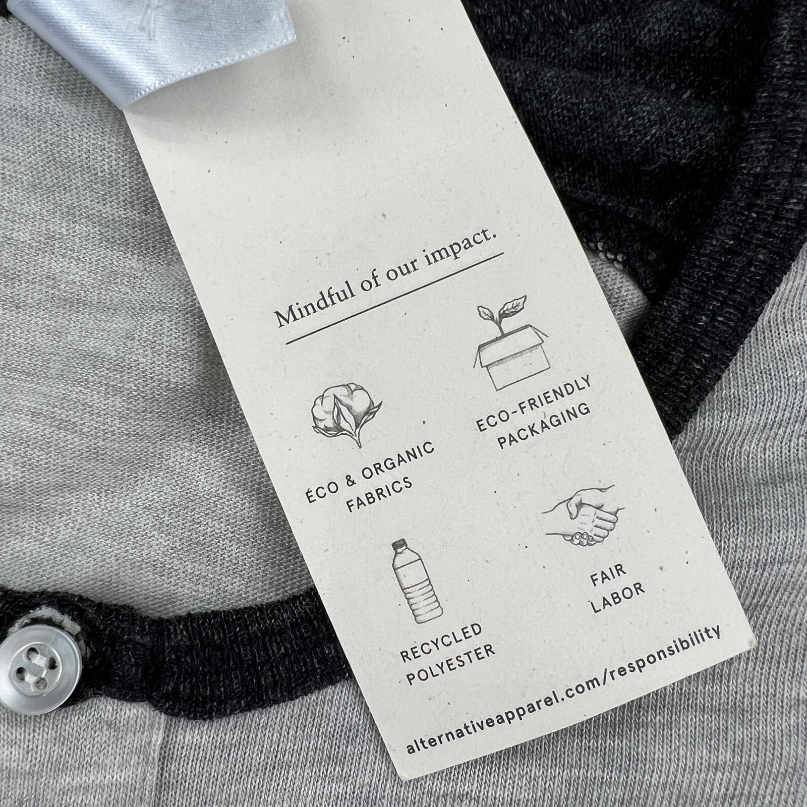 Alternative Men Grey Henley Crew Neck US XXL Middle Black Sleeve Sweatshirt