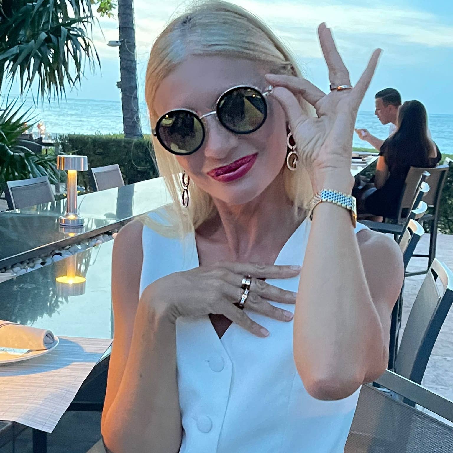 Limited Edition Women Gold Round Sunglasses