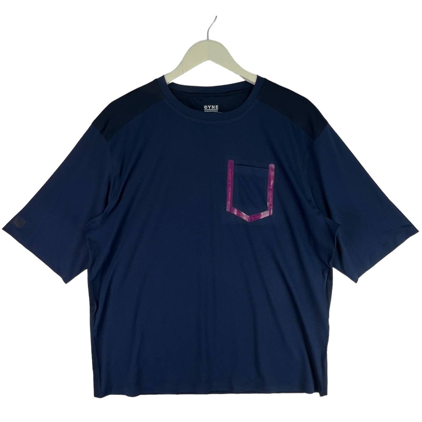 Dyne Men Navy Blue T-Shirt US M Crew Pink
