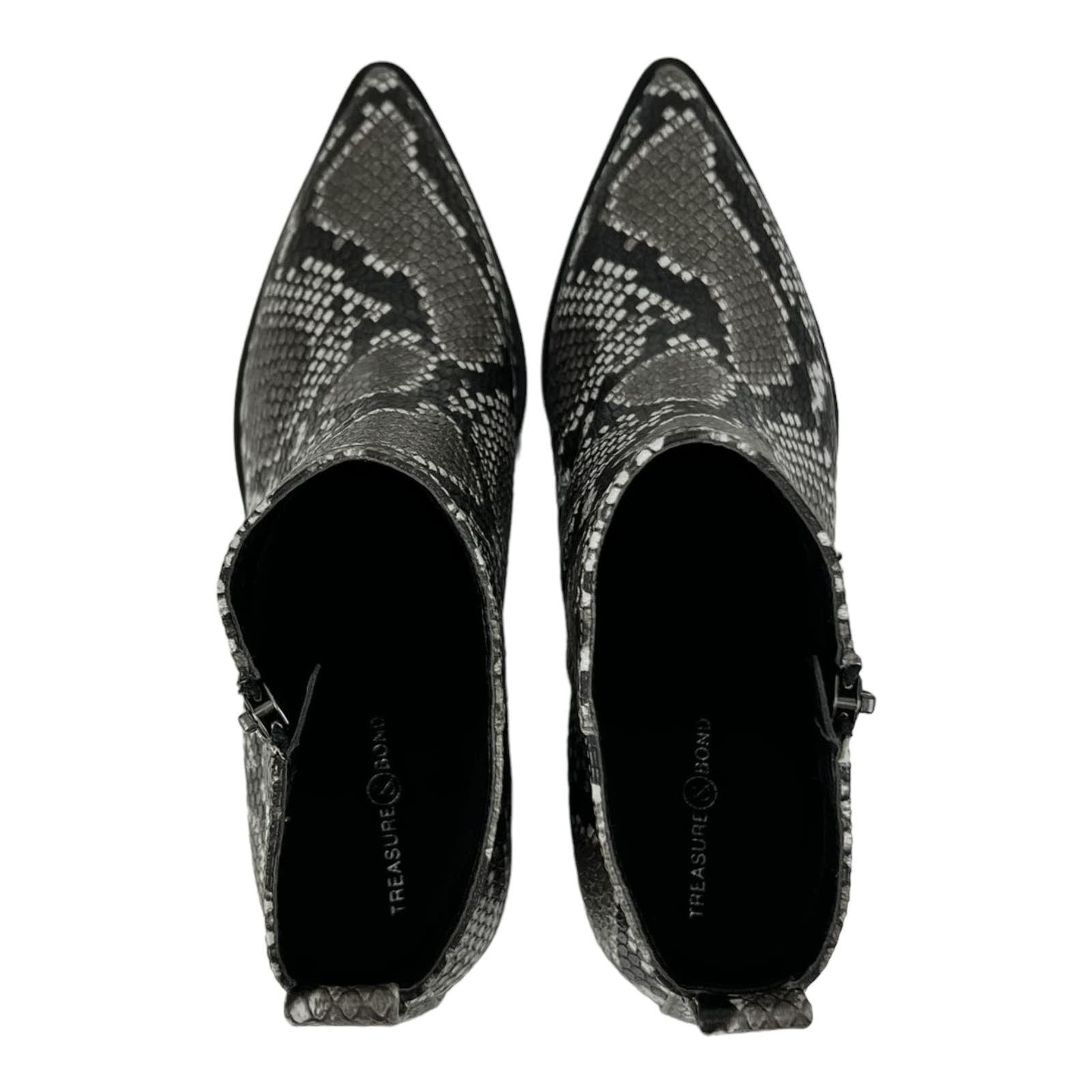 Treasure & Bond Women US 8 Pointed Toe Snake Print Ankle Boots Shoes