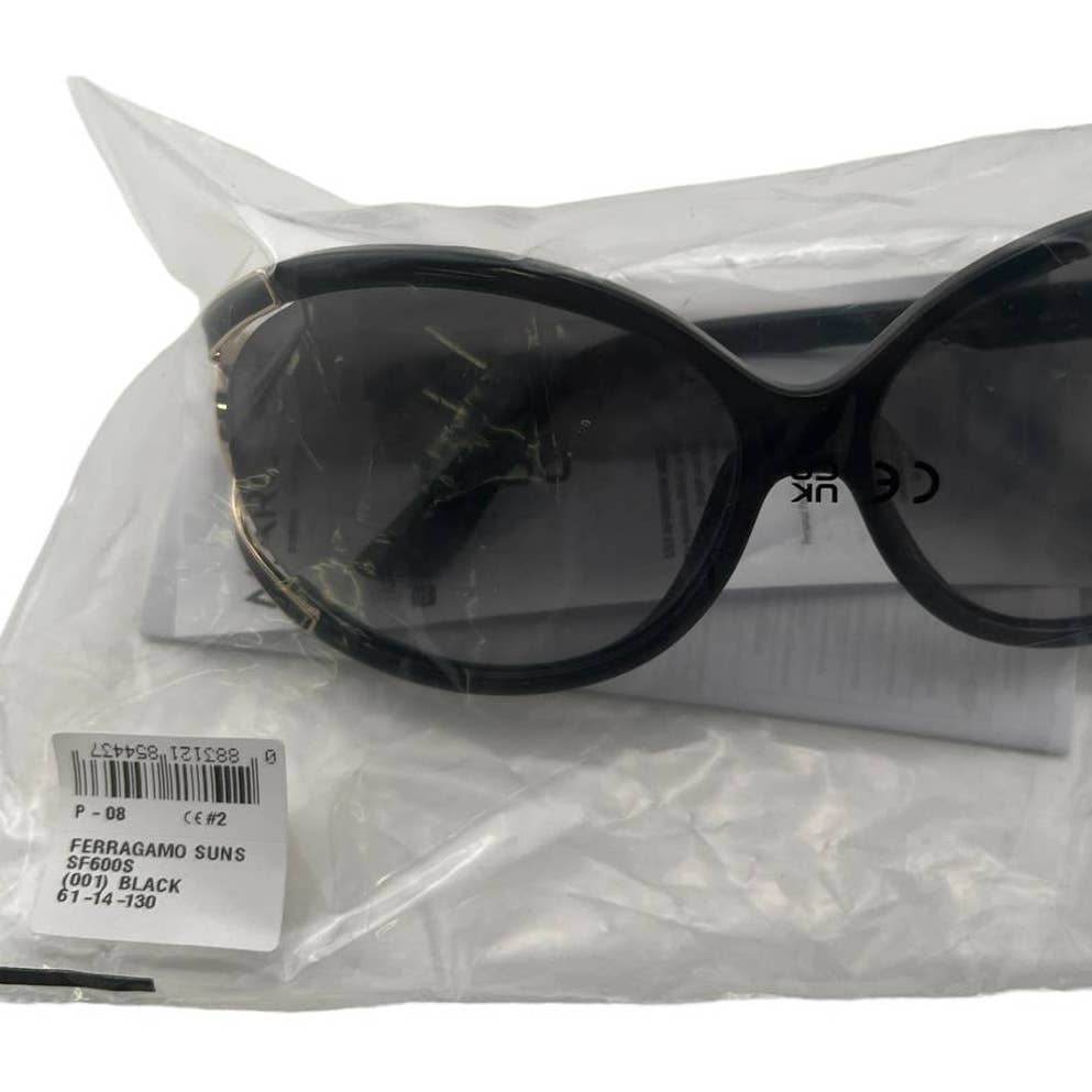 Women Round Oversized Black Sunglasses SF600S-001
