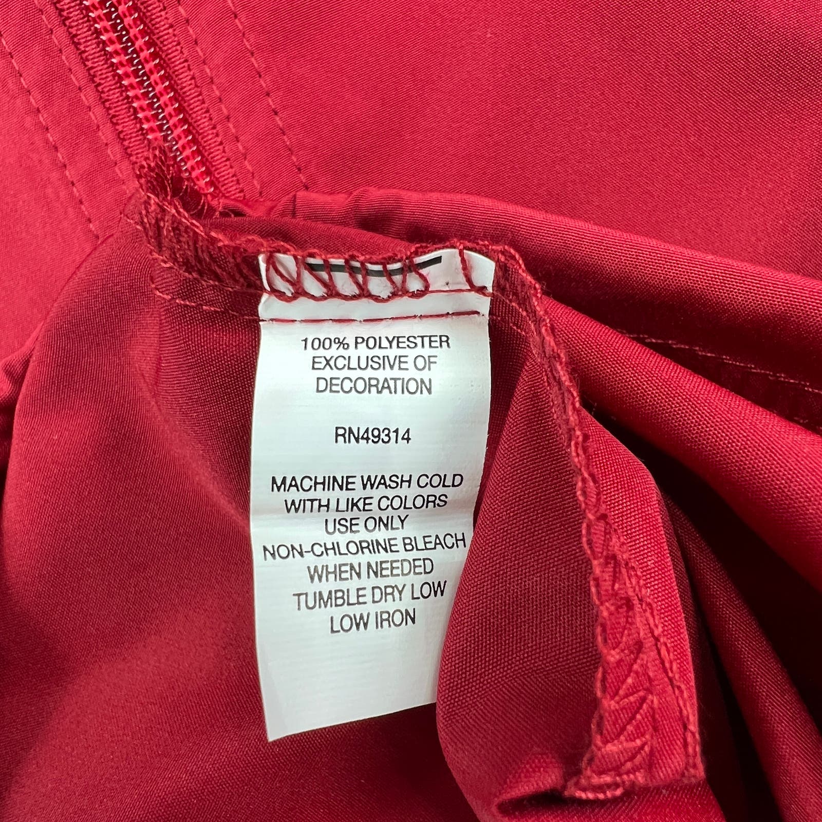 Champion Men Red Packable Jacket US S Lightweight Hooded Windbreaker