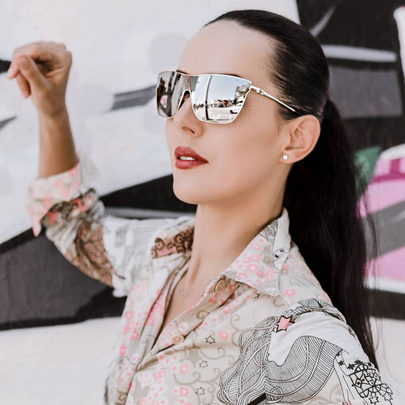 Women Gold Shield Sunglasses SCHC20S-300G Mirrored