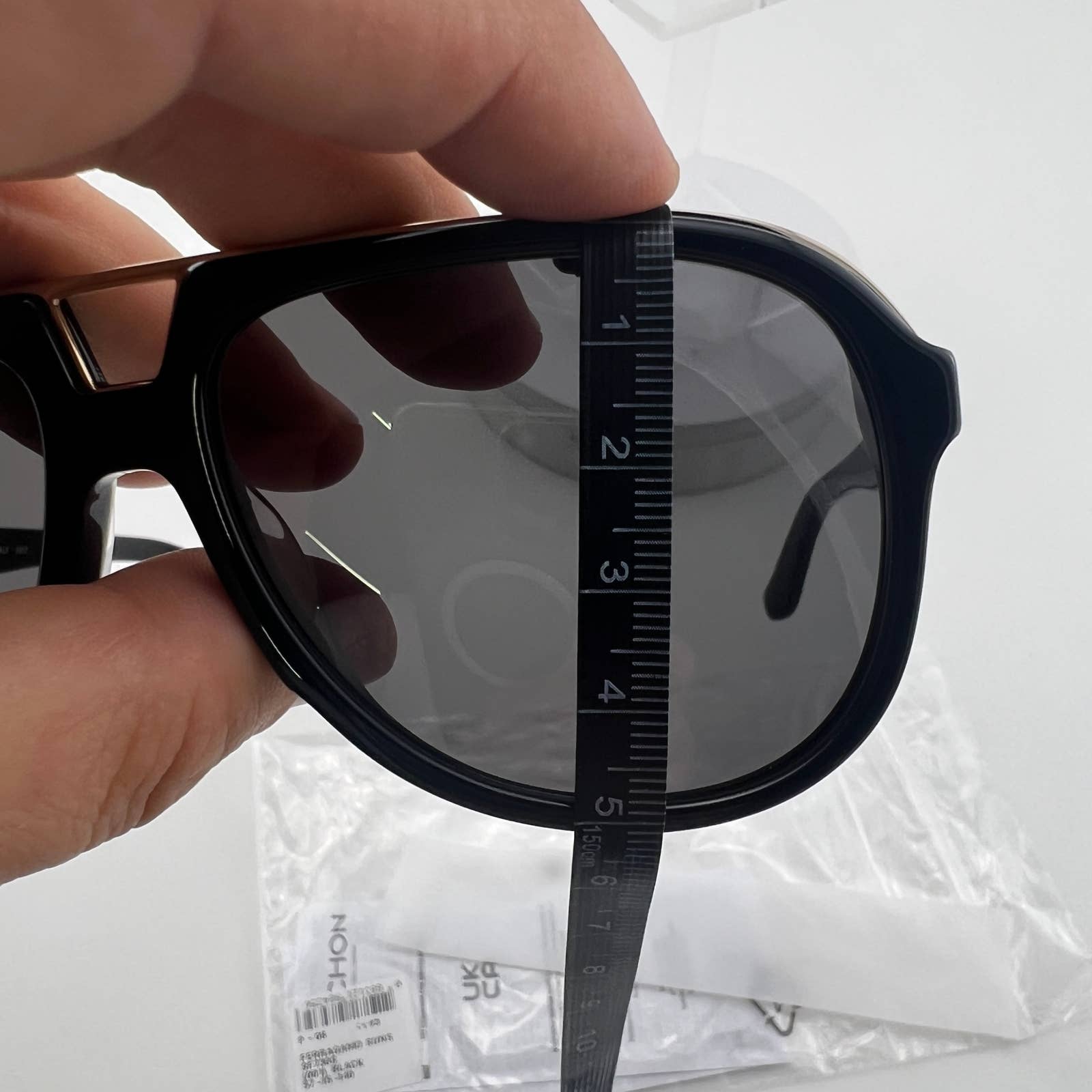 Men Aviator Black Gold Sunglasses