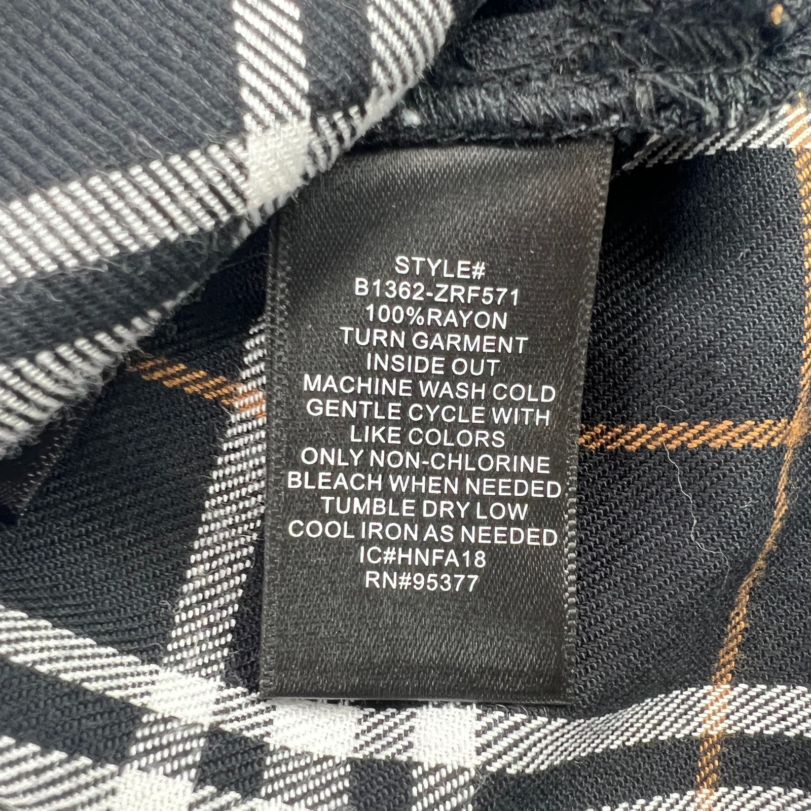 Sanctuary Men Black Plaid Shirt US M Long Sleeve Button Down