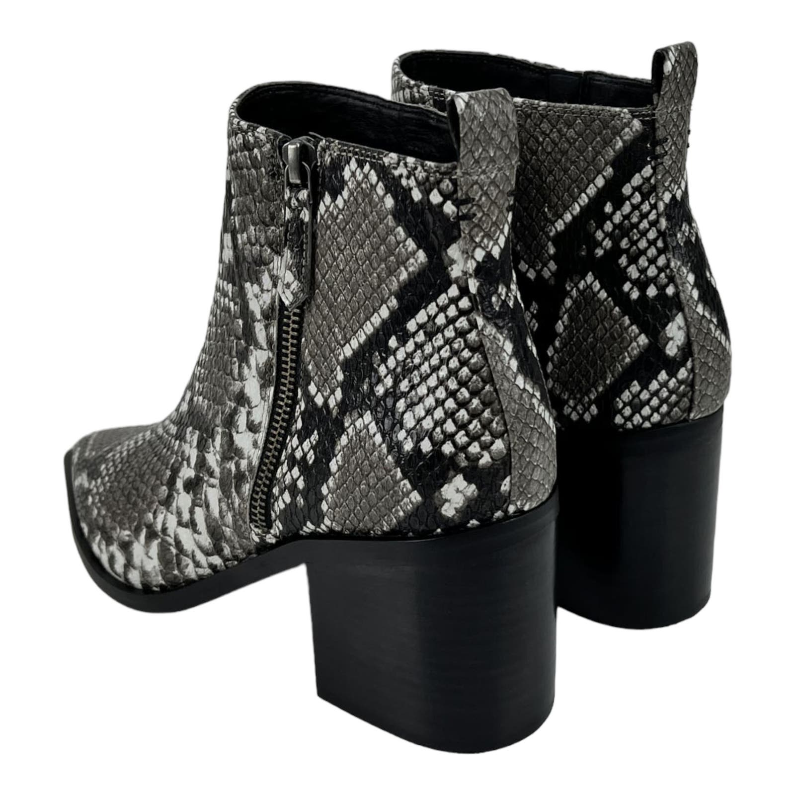 Treasure & Bond Women US 8 Pointed Toe Snake Print Ankle Boots Shoes
