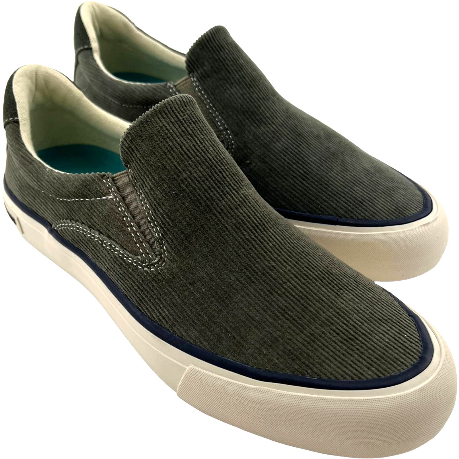 SeaVees Men 8 US Grey Hawthorne Slip On Cordies Velvet Shoes