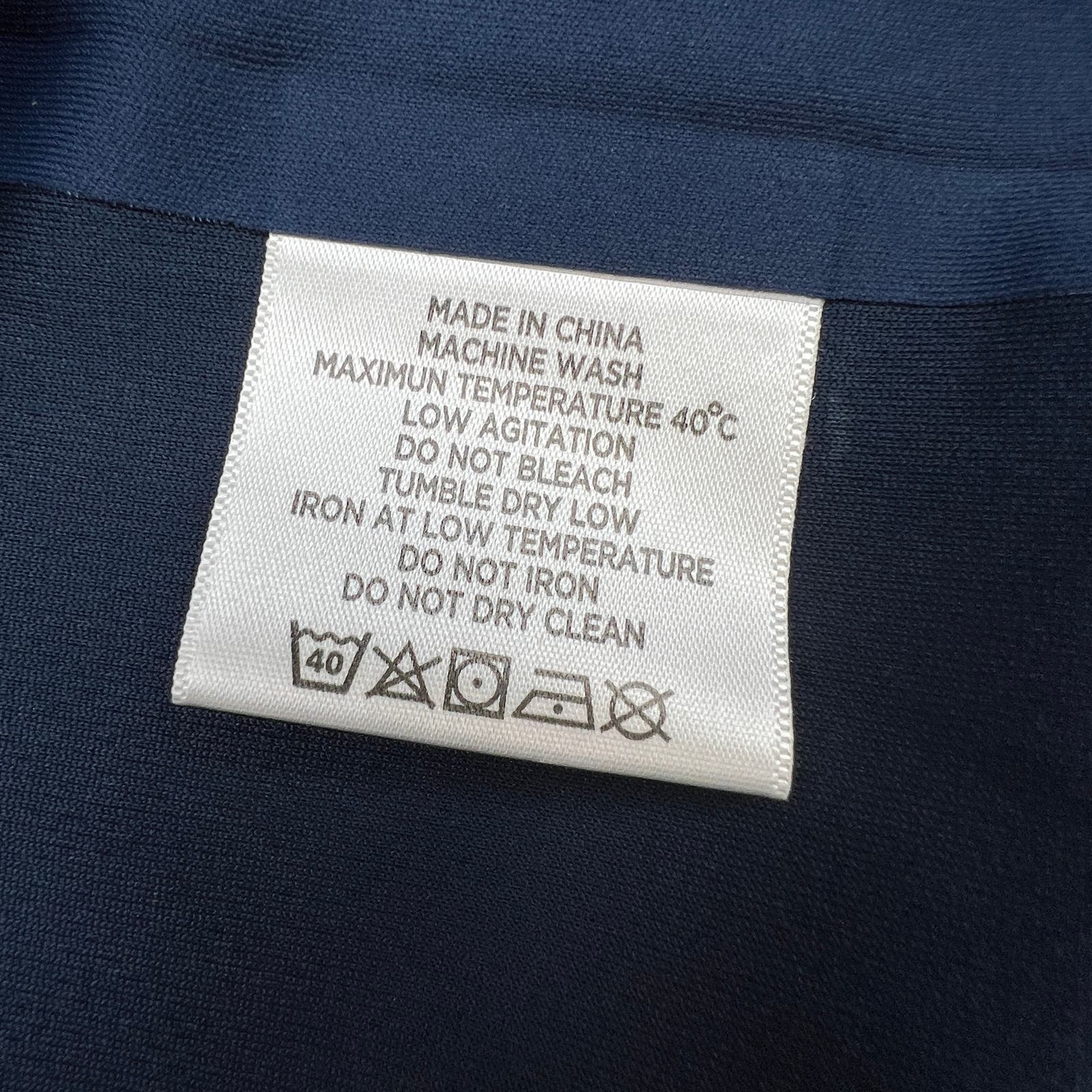 Dyne Men Navy Blue T-Shirt US M Crew Pink