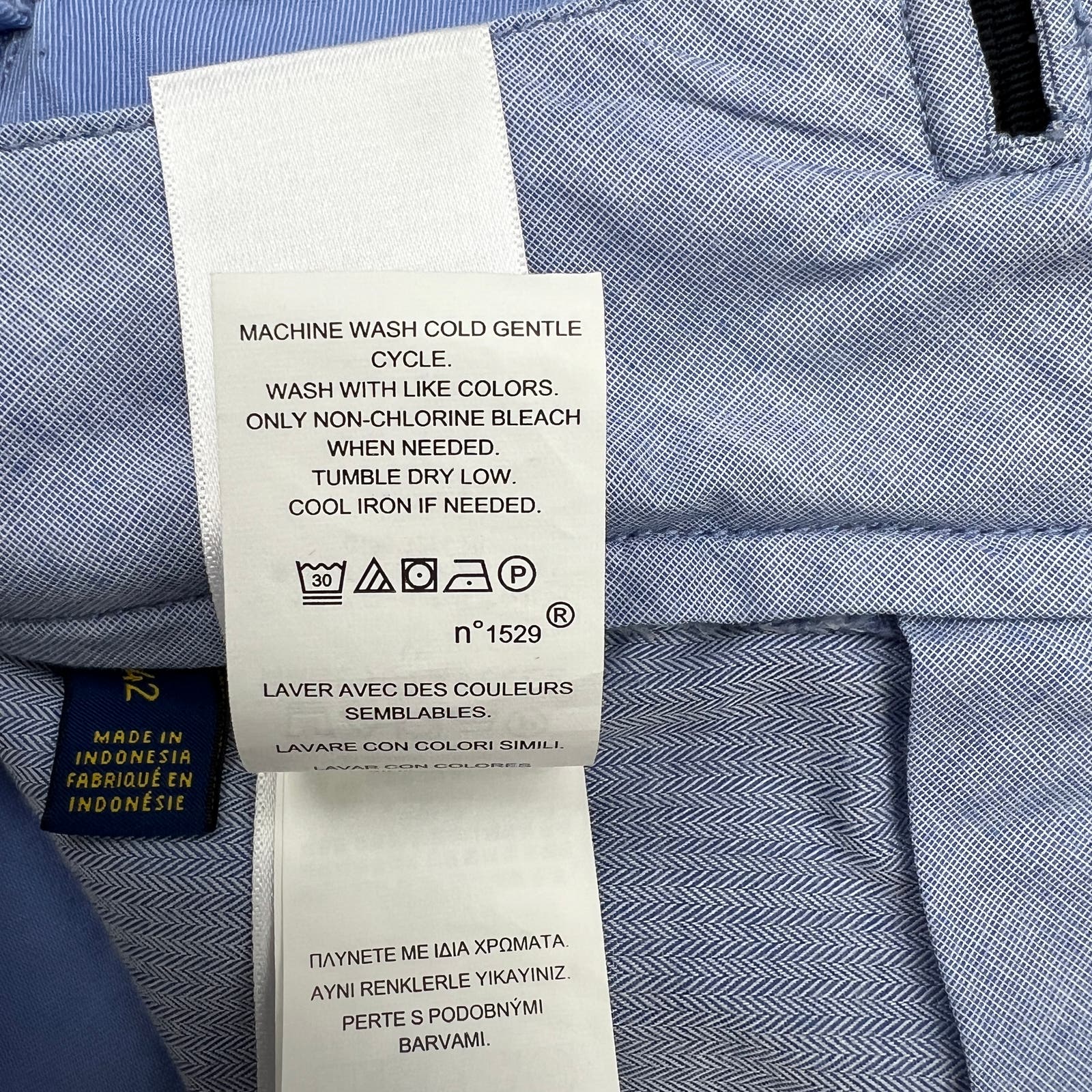 POLO Ralph Lauren Men Light Blue Shorts US 42 Classic Flat Front