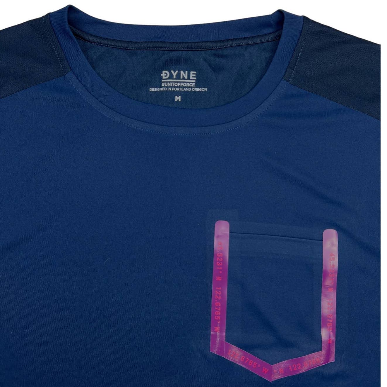 Dyne Men Navy Blue T-Shirt US M Crew Pink