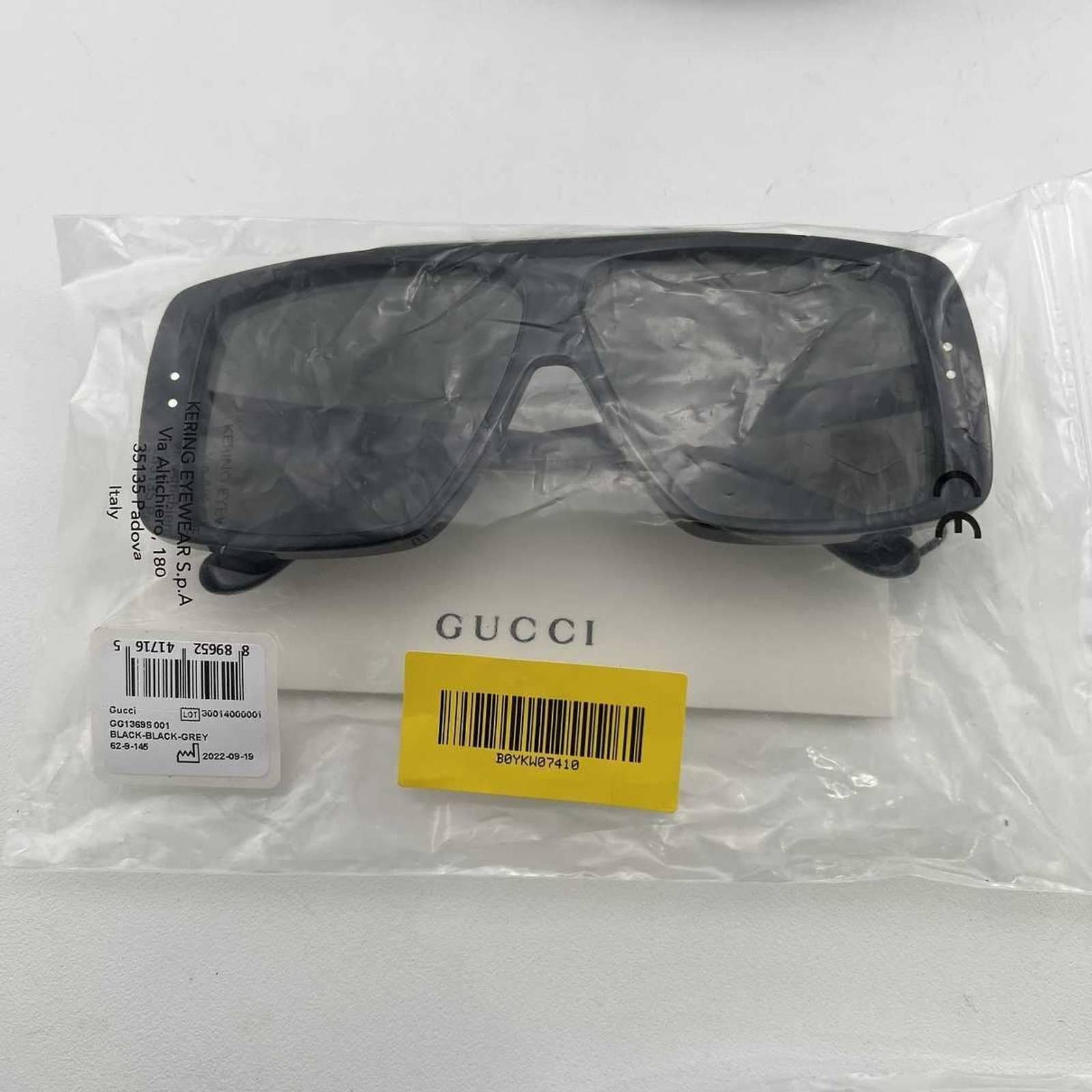 Women Black Oversized Shield Sunglasses GG1369S-001